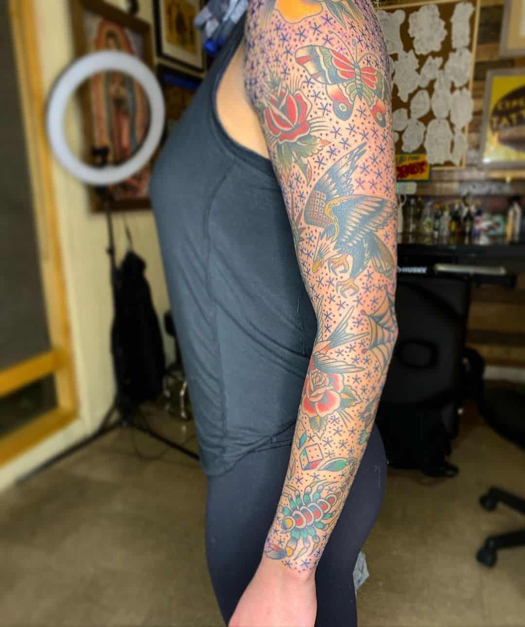 Tatuaggio manica tradizionale 4