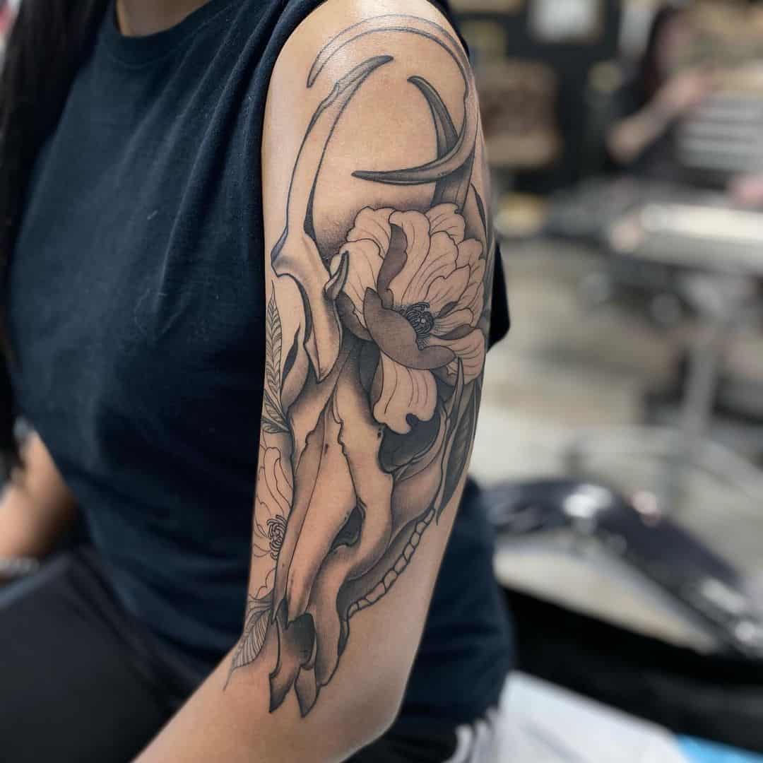 Tatuaggio manica nera e grigia 4