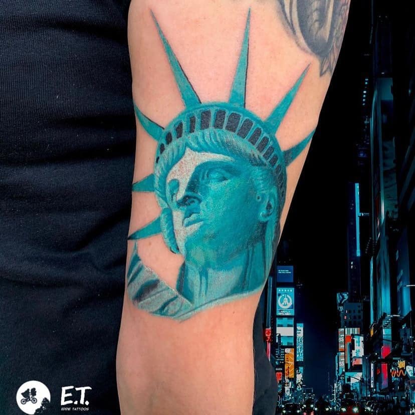 Statue de la Liberté Tatouage 3