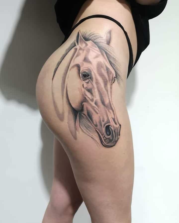 Tatouage de cheval de liberté 1