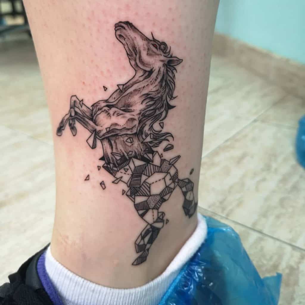 Tatouage cheval liberté 2