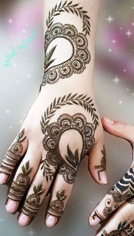 designs mehandi fáceis