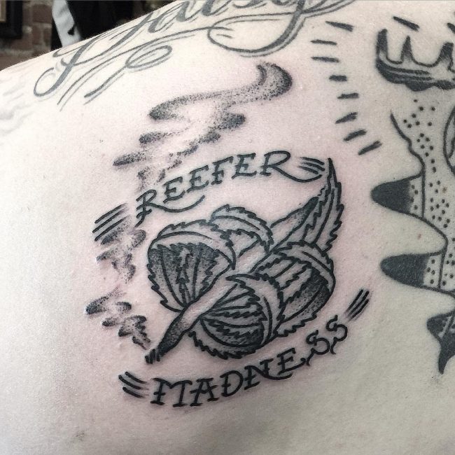 Marihuanos tatuiruotė