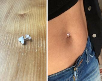 piercing plutajućeg pupka