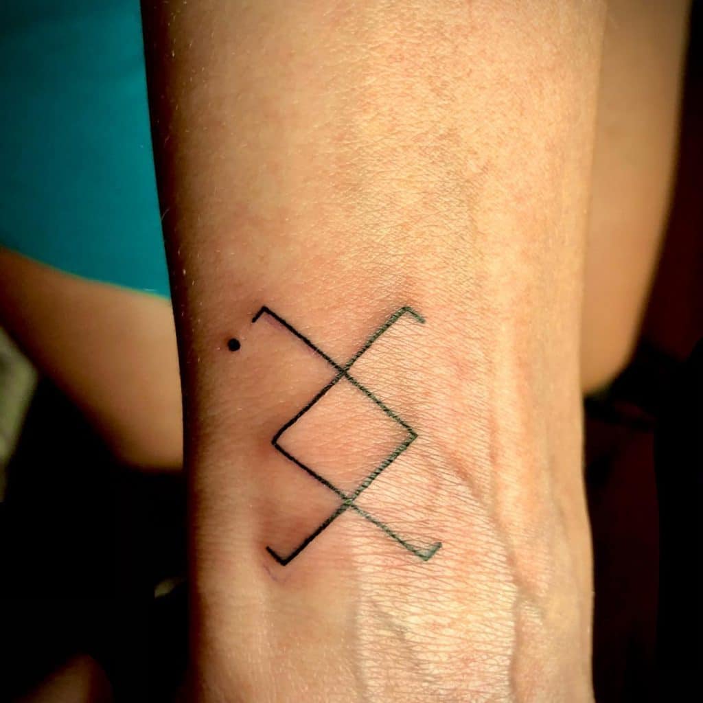 Inguzska runa velikog značenja 4