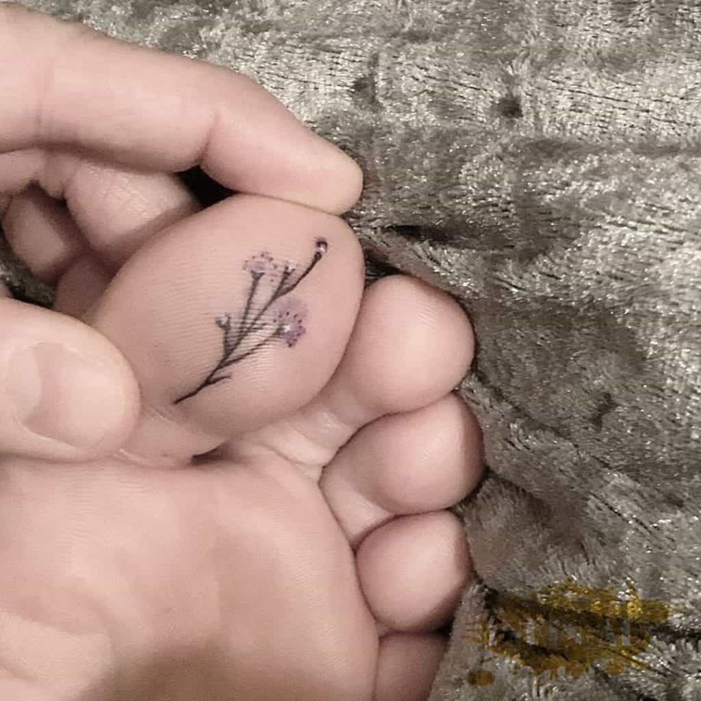 dita dei piedi tatuaggio 2