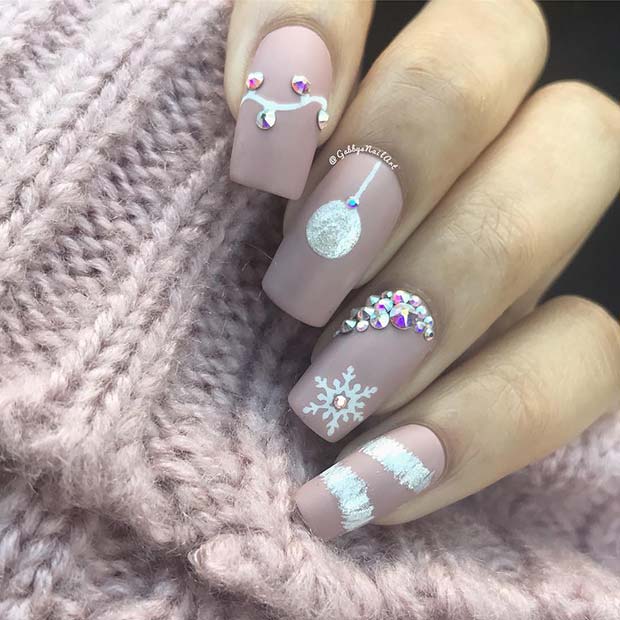 božična umetnost nohtov