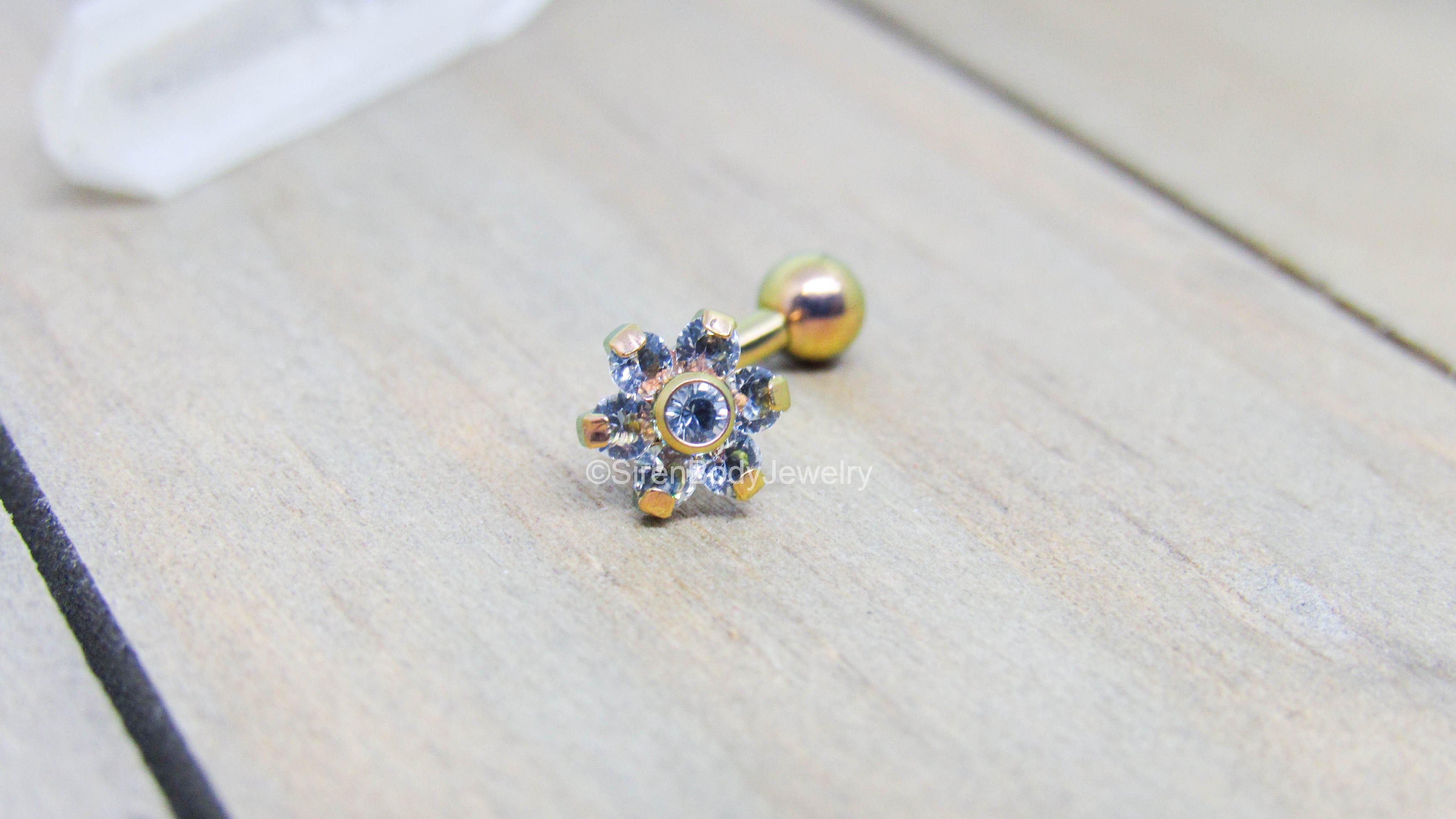 piercing all'ombelico galleggiante