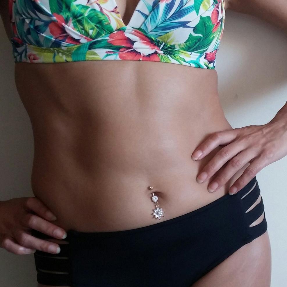 Piercing Nombril Inversé Bas