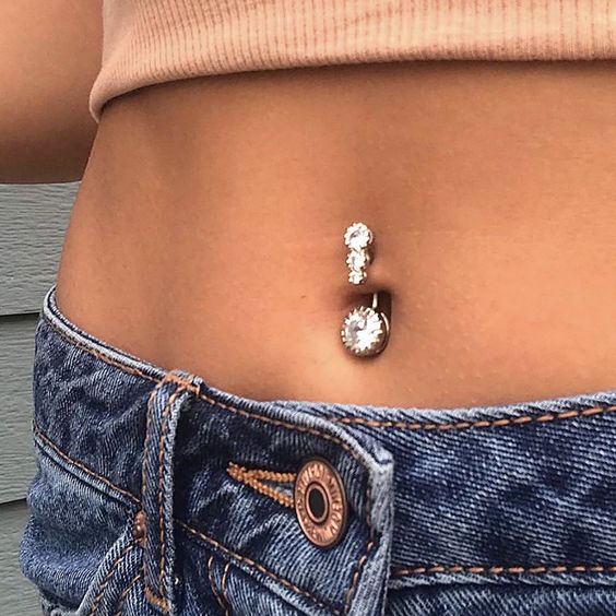 Piercing Nombril Inversé Bas