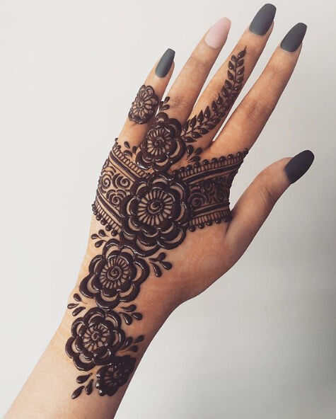 Karva Chauth Mehndi