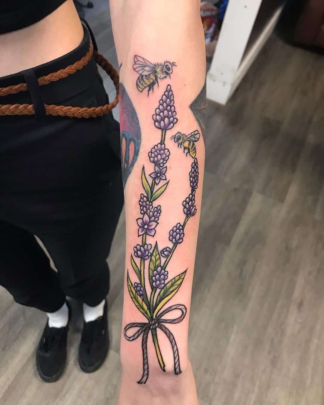 Lavanda com Duas Abelhas
