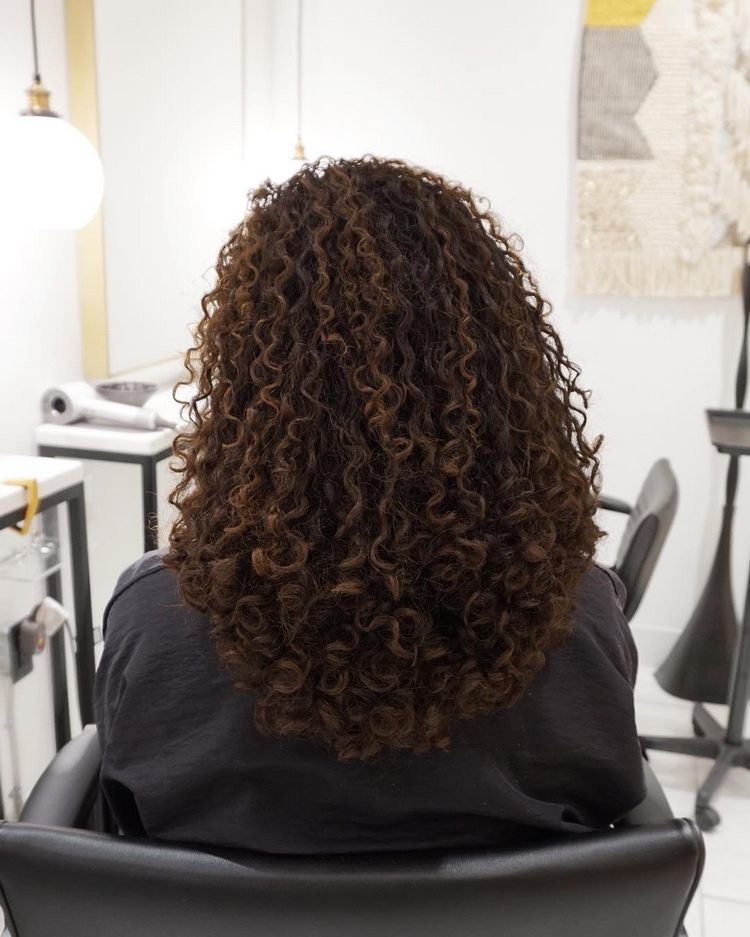 tunsoare pentru parul cret si gros