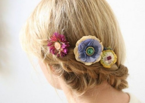 coafura-chic-par-nod-cu-accesorii
