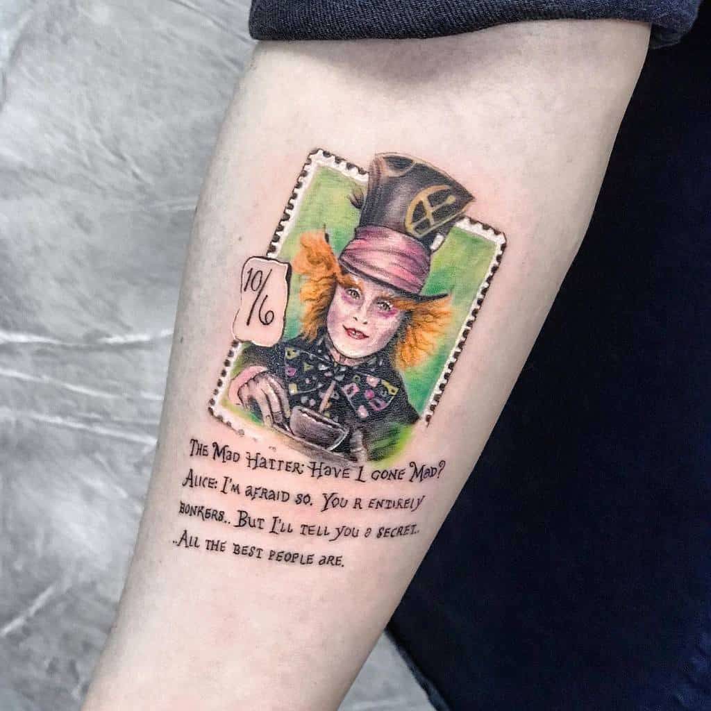 Mad Hatter Tattoo pri roki za moške