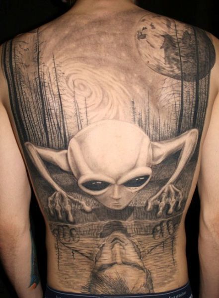 Tatuaggio alieno