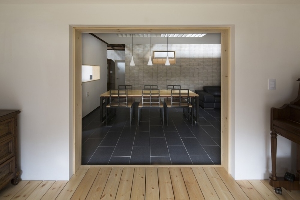 vedere sufragerie casa veche renovare arhitectura moohoi vedere sufragerie casa veche renovata prin arhitectura moohoi