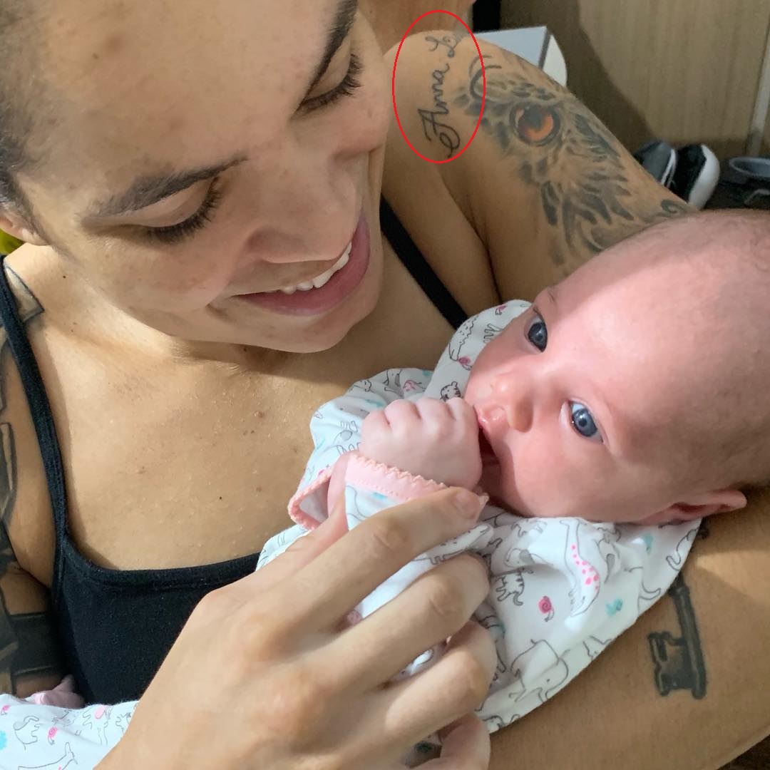 Amanda Nunes Tetovaža na lijevom ramenu