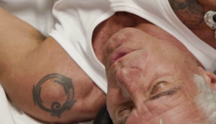 Anthony tetovaža na rami