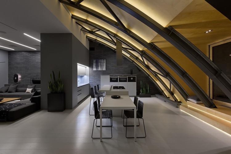 planificare spațiu deschis - bucătărie modernă și cameră de zi antracit-culoare-modern-mansardă-apartament-spațiu-deschis-planificare-iluminat-indirect-construcție-oțel