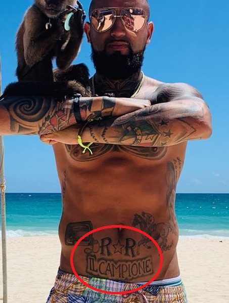 Arturo Stomach RRタトゥー