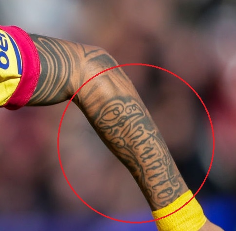 アルトゥーロ左腕Antunitoタトゥー