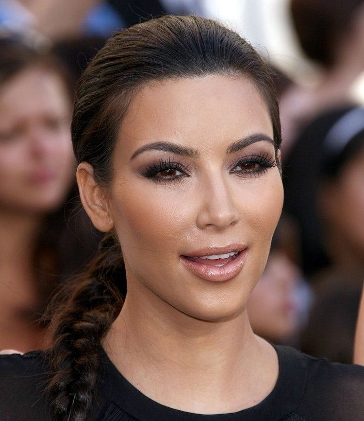 Fard de ochi pentru ochi întunecați - Kim Kardashian Ochii se machiază-ochi-întunecați-ochi-maro-fard-de-fum-ochi