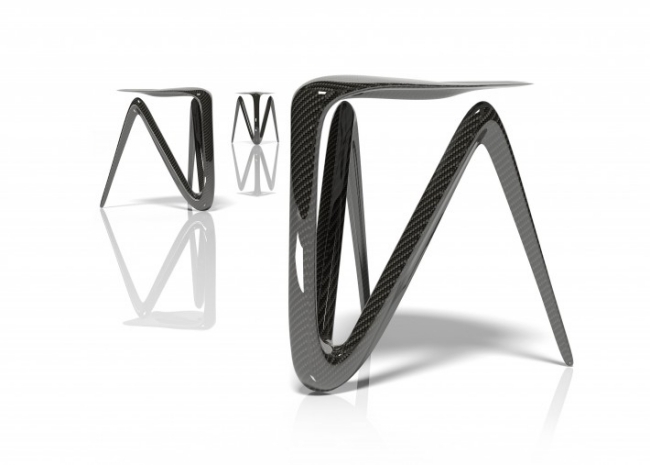 Scaunul câștigător al Premiului Red Dot Alvaro Uribe Catedra Alvaro Uribe-Design Red Dot Award câștigătoare 2013