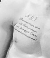 Tatouage poitrine droite Austin Rivers