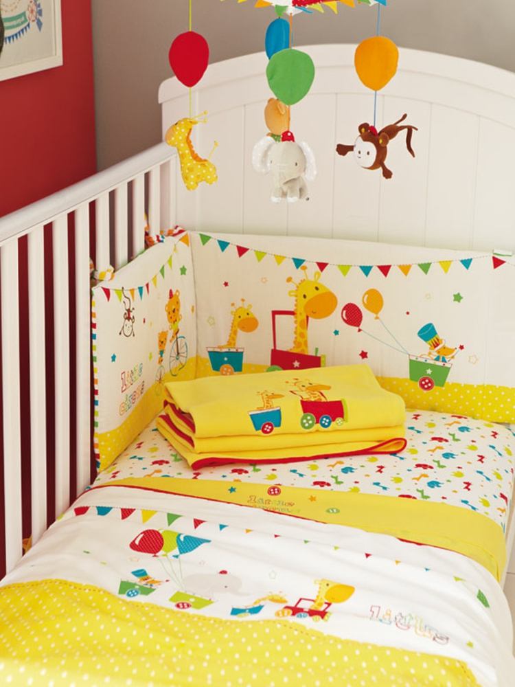 Lenjerie de pat pentru copii cu animale colorate coli-de-broderie-galbene-si-rosii
