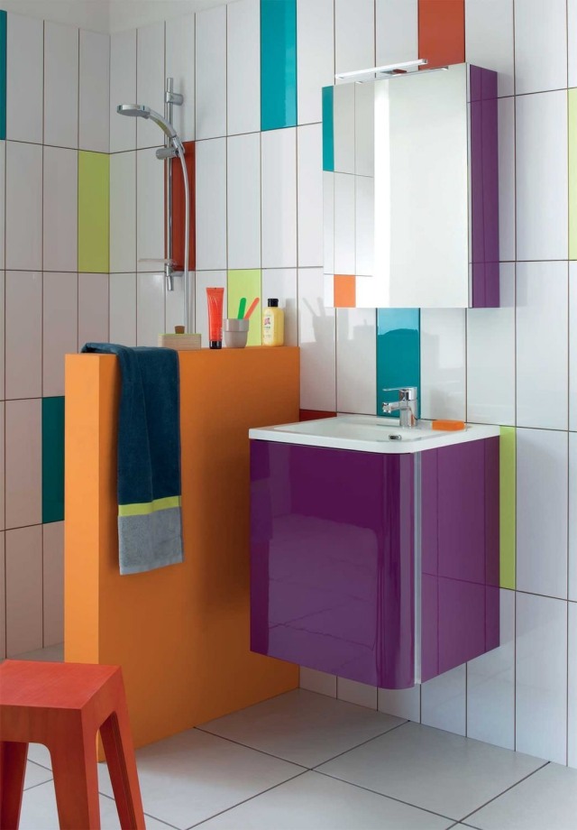 Dulap cu oglindă pentru baie cu suprafață lucioasă-violet Dulap pentru baie-oglindă-BUMP-suprafață-luciu-gresie-faianță-colorată