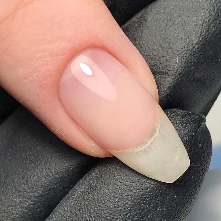 Forma unghiilor balerina unghiile naturale lungi puternice