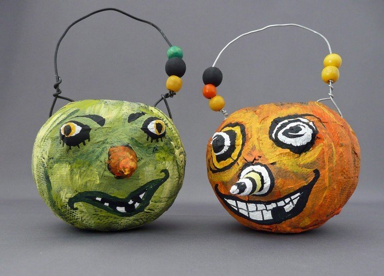 Coșuri de Halloween Tinker ca niște capete amuzante de dovleac tinker-hârtie mache-amuzant-boluri-dovleci-decorare-halloween