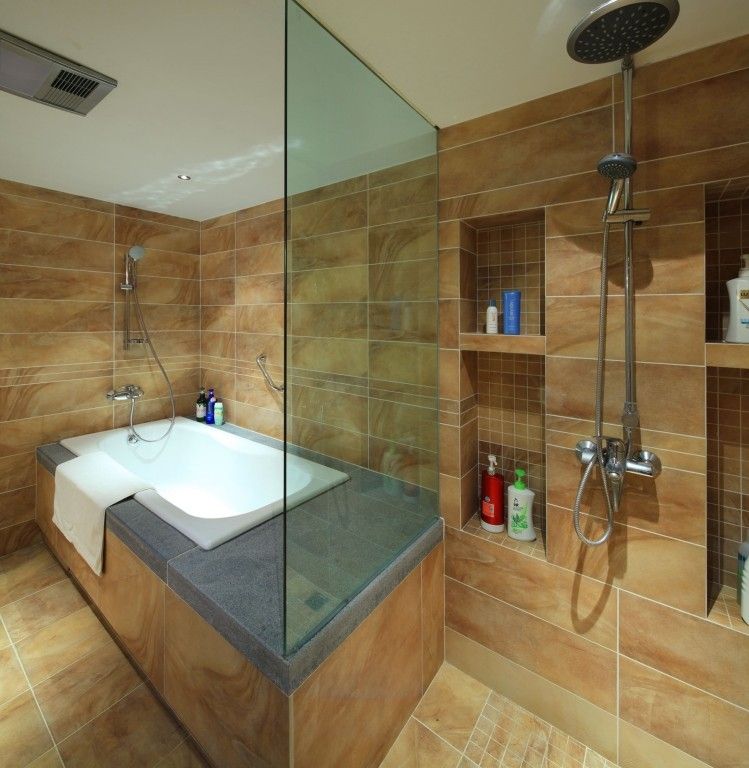 gresie-baie-exemple-maro-marmura-optica