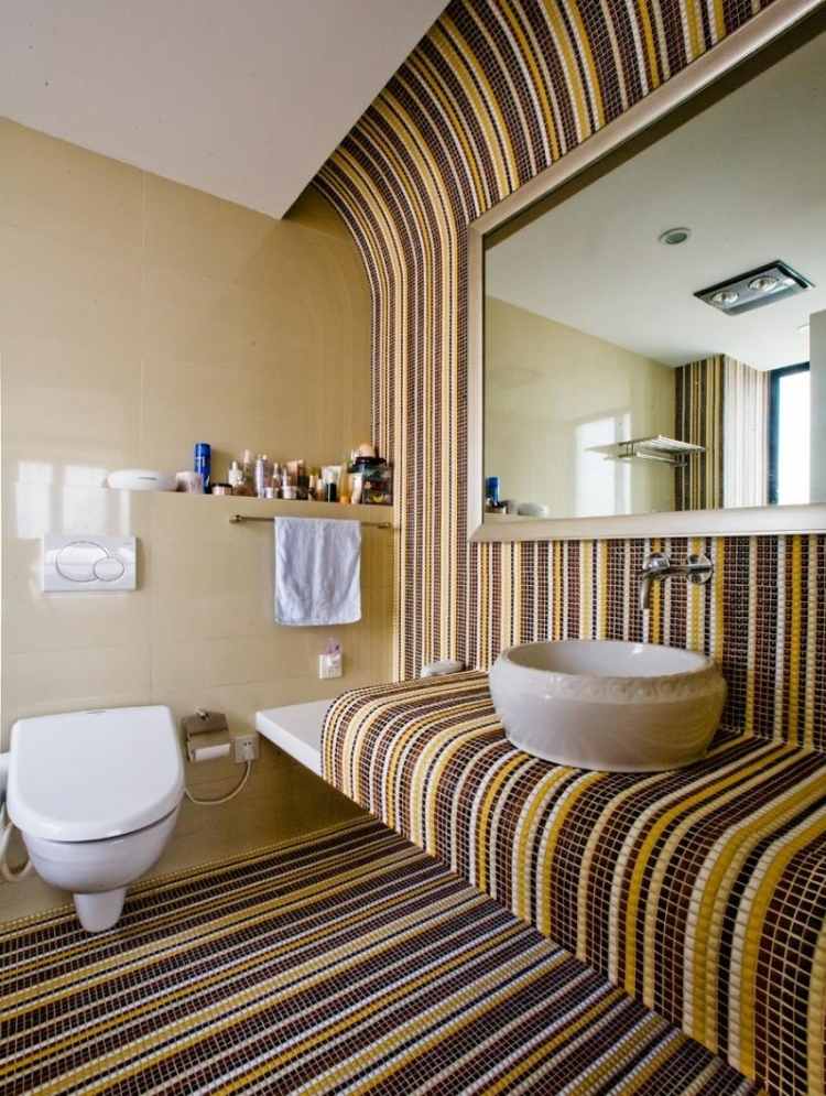 gresie-baie-exemplu-mozaic-galben-maro-culori