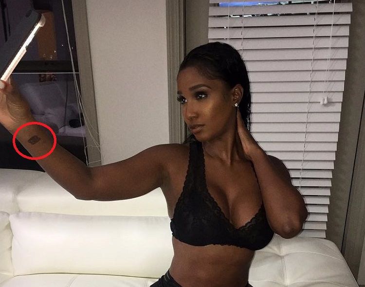 Bernice Burgos-Tattoo-Dešinysis riešas