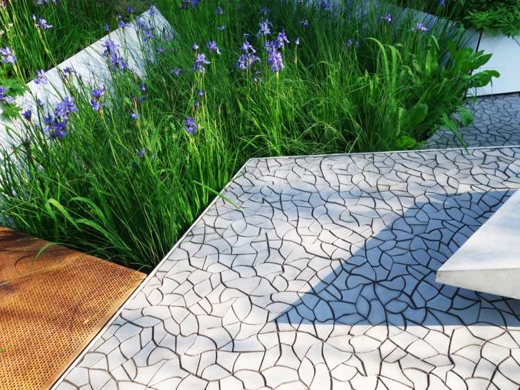 Plăci de terasă din beton cu efect 3d ca pământul uscat gresie-beton-terasa-efecte-3d-pamant-uscat