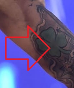 Tatouage de trèfle à quatre feuilles Bluface