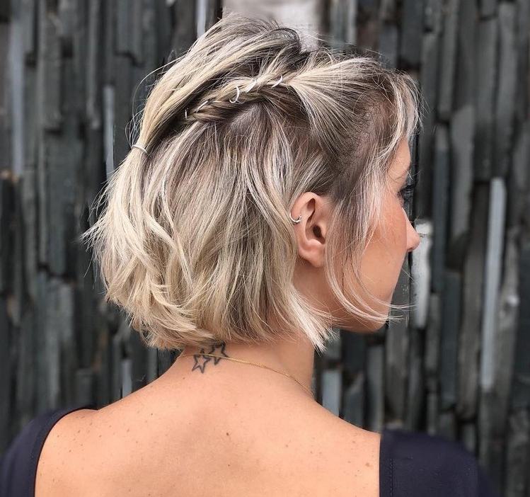 Tendințe accesorii pentru păr 2021 coafuri boho pentru păr scurt