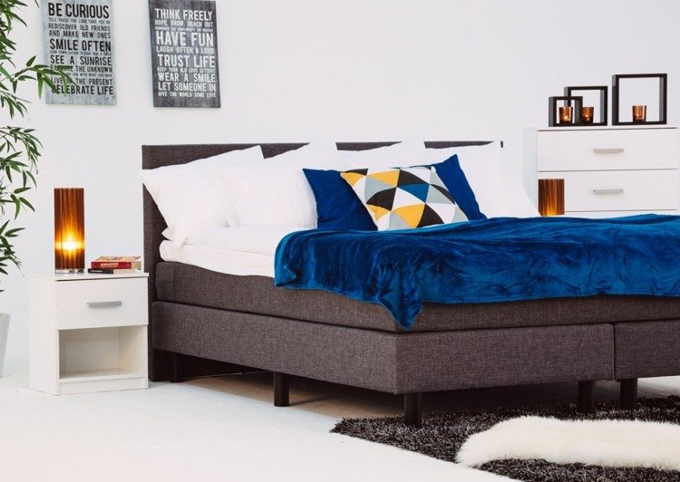 Pat cu arcuri de 140 cm cu capac întunecat Paturi cu arcuri cu tapițerie din stofă-picioare negre