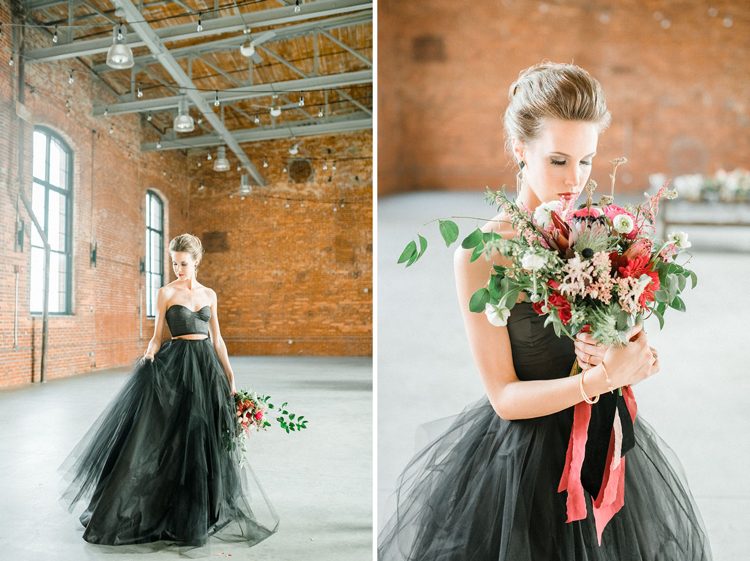 rochie-de-mireasa-neagra-extravaganta-moda-de-nunta-corset-din-doua-piese