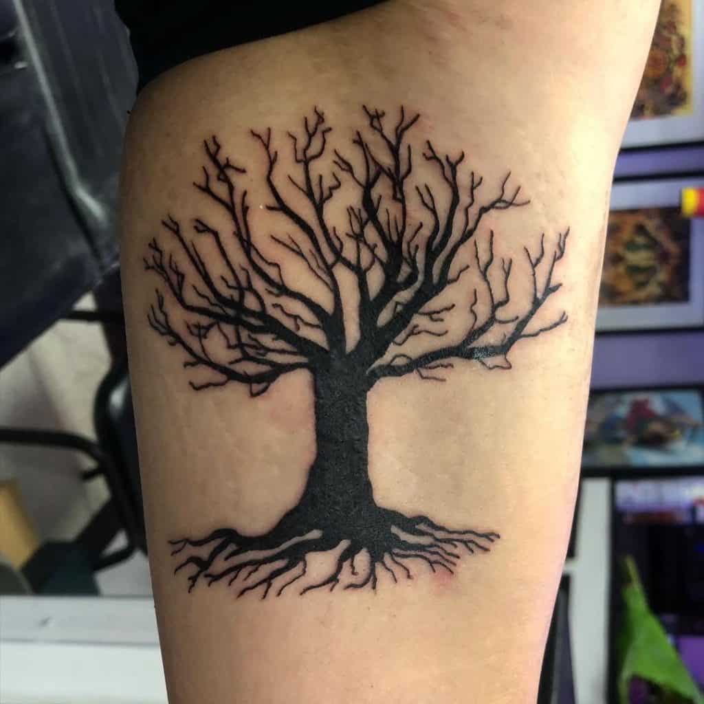 albero della vita tatuaggio sulla cicatrice