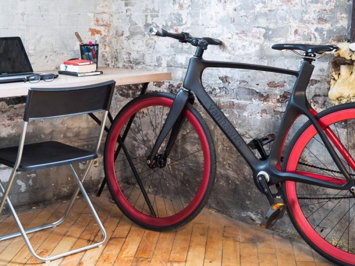 vanhawks-valor-carbon-bike-counter-smart-features-C-fiber-calorie counter-smart-features