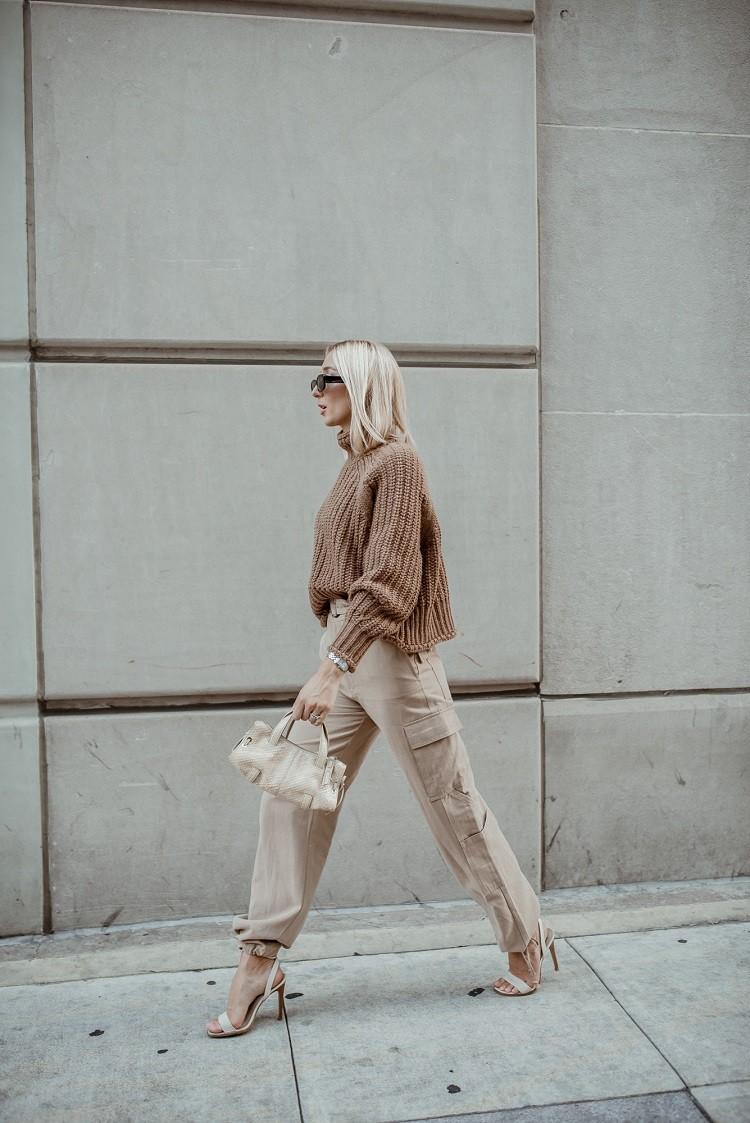 Ținutele de afaceri de primăvară combină pantaloni cargo