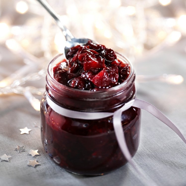 retete-chutney-prune-anason-scortisoara-vin-otet-local-fruct-mason borcan