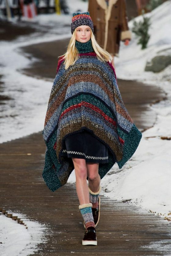 Cizme tricotate cu poncho cu margine de blană Poncho-tricot-cu-pălărie-moda-pentru-femei-2014