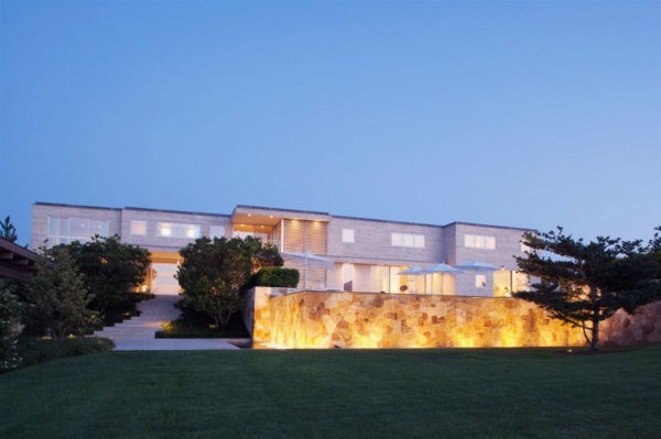 casă modernă pe litoral de către Stelle Architects Arhitecți moderni de pe litoral