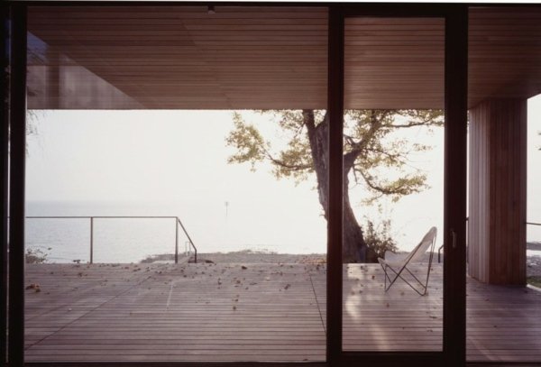 vedere spectaculoasă casă modernă a lacului din Germania vedere spectaculoasa-casa-moderna-lac-germania