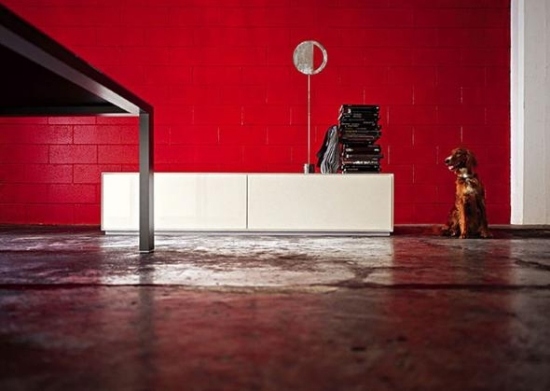 bufet alb minimalist fără picioare kristalia