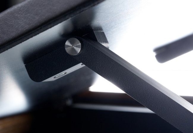 Laptop de birou înalt Sarah-Maier Proiectat ergonomic Laptop de birou înalt Sarah-Maier Design Proiectat ergonomic